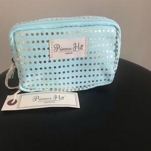 🆓Make-Up Bag/Clutch🆓